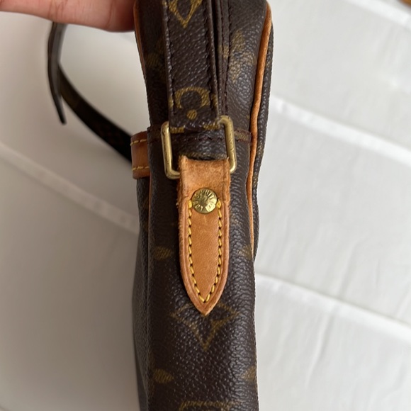 Authentic Louis Vuitton Danube - Picture 8 of 15